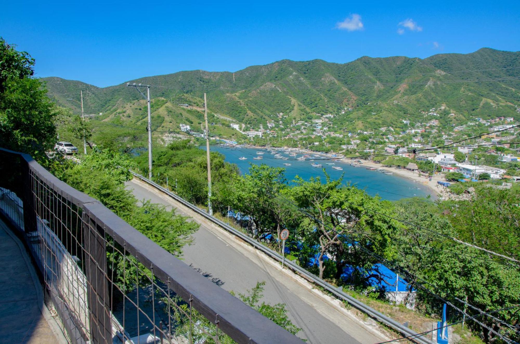 Playa Alta Mar Hotel Taganga Exterior photo